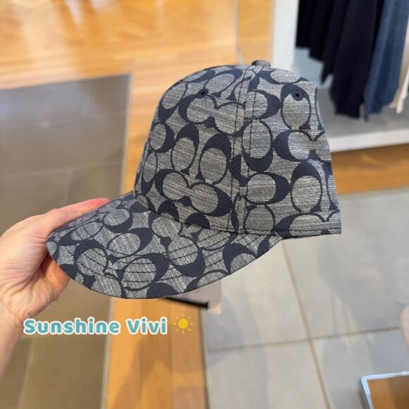 NWT COACH Baseball Hat Chambray Jacquard SIG C Leather Strap CI496 M/L - Picture 1 of 8